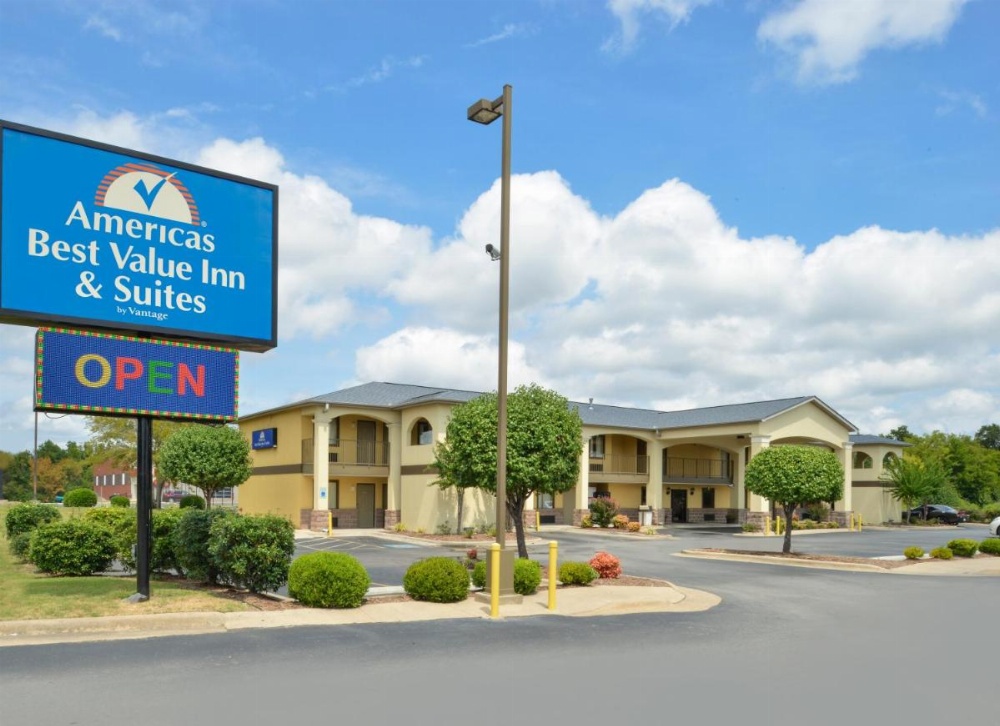 Americas Best Value Inn & Suites University Ave Image 15